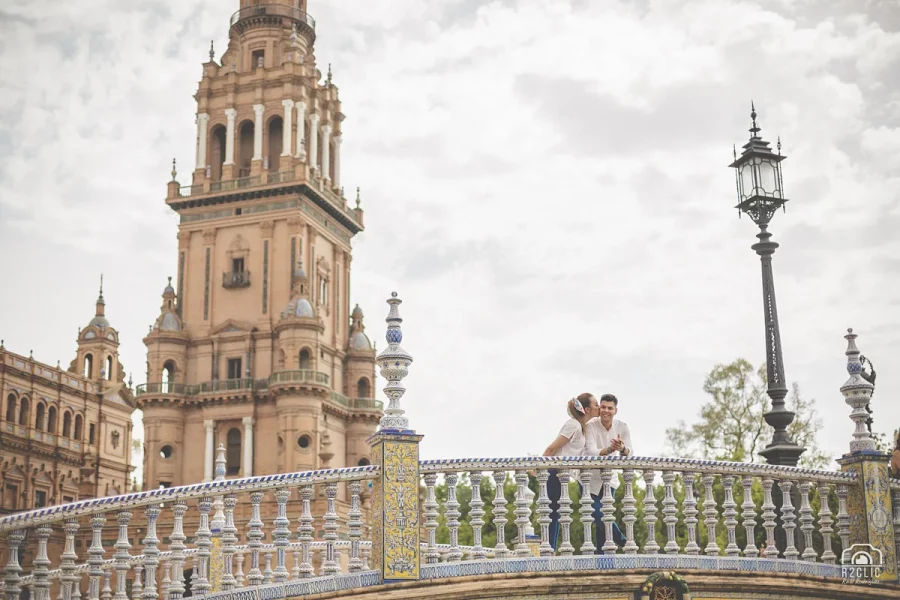 Boda religiosa en Trujillo. Preboda en Sevilla - Plaza de España [M&P]