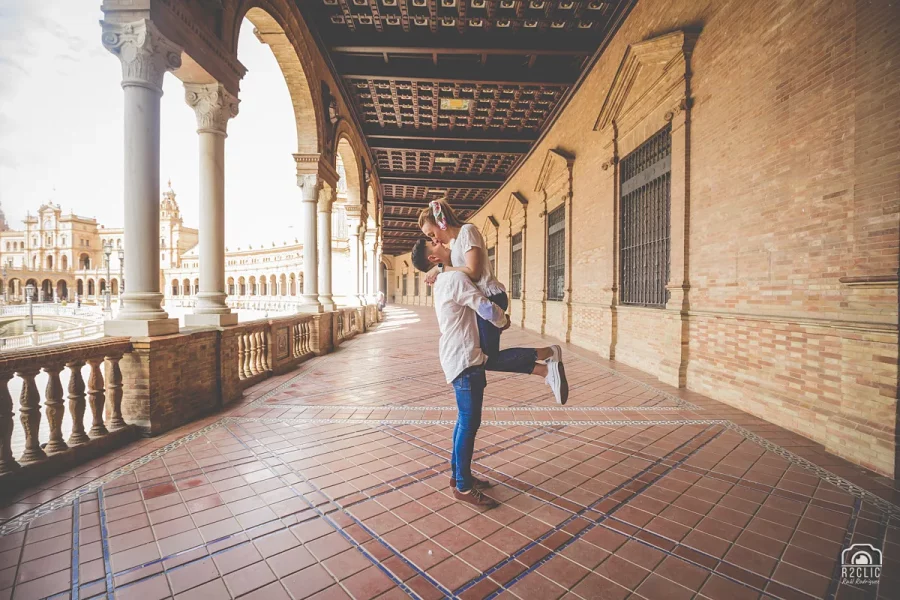 Boda religiosa en Trujillo. Preboda en Sevilla - Plaza de España [M&P]